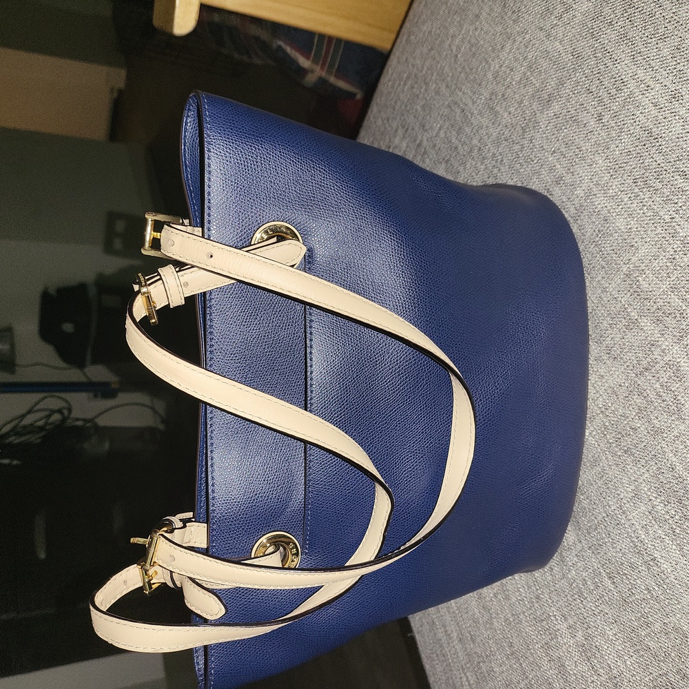 MK purse